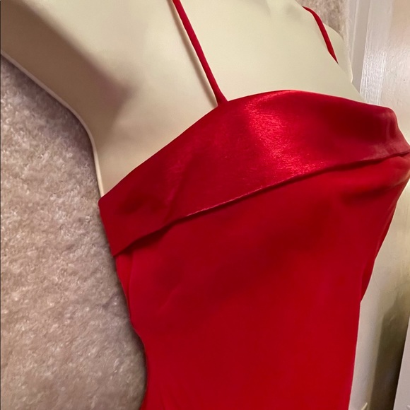 Little Red Dress - Picture 2 of 11